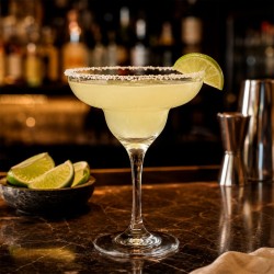 GIONA PREMIUM GLASS Verre MARGARITA 200 ml. - Image 4