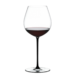 Verre Old World Pinot Noir...
